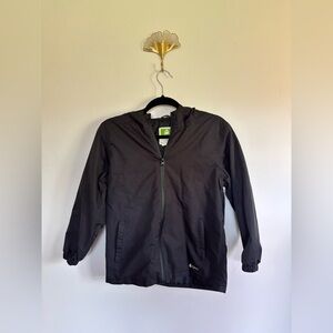 🌧️ OAKI Waterproof Rain Jacket – Kids Size 8/9